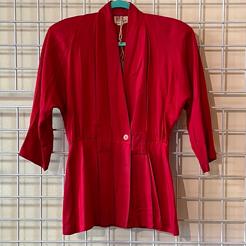 Stunning vintage red pleated blazer by Katie MFG
